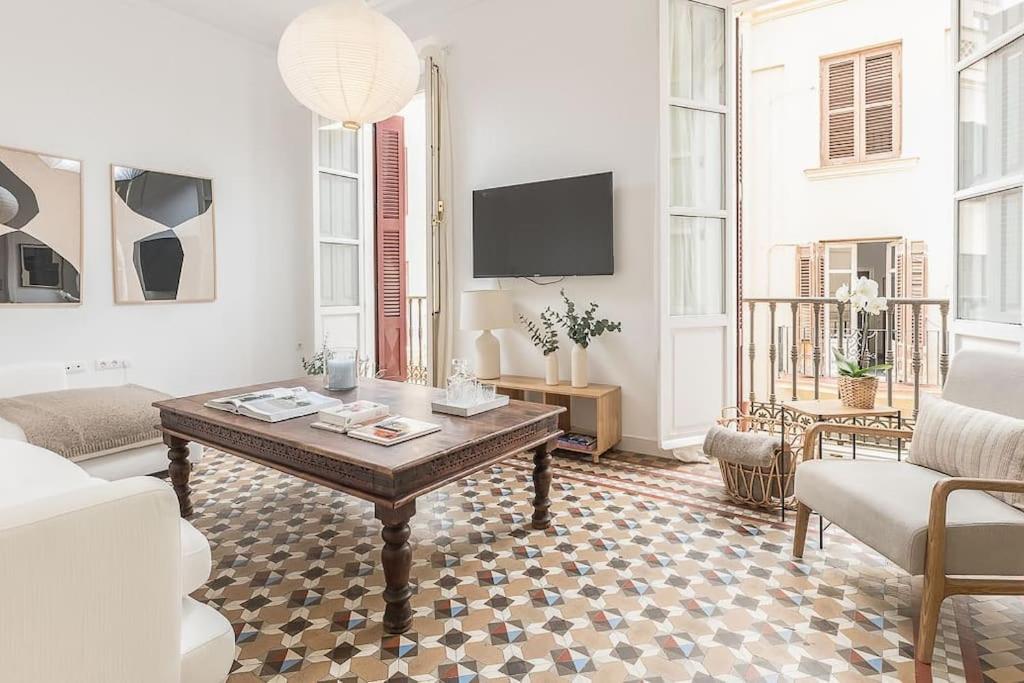 Homeclub Malaga Apartment Exterior foto